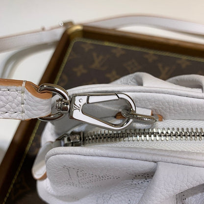 Anum Bags ln Luxury Bag --59761