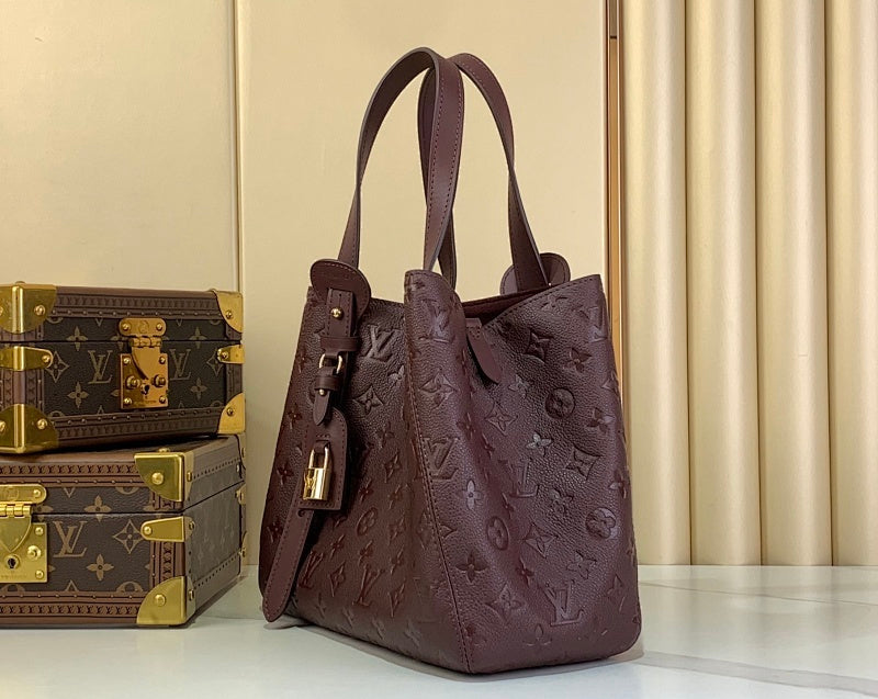 Anum Bags ln Luxury Bag --69784