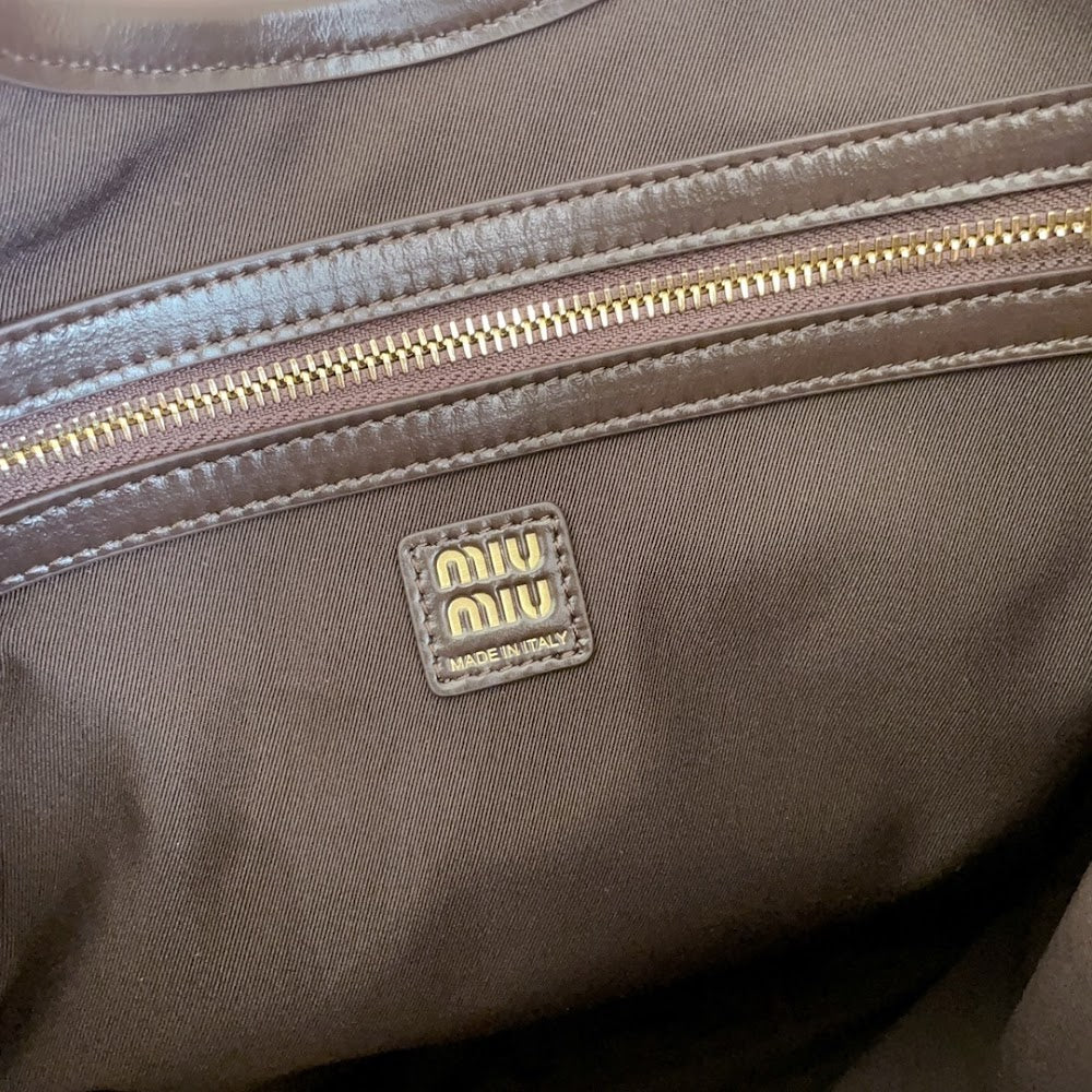 Anum Bags Miun Miun Luxury Bag --122948