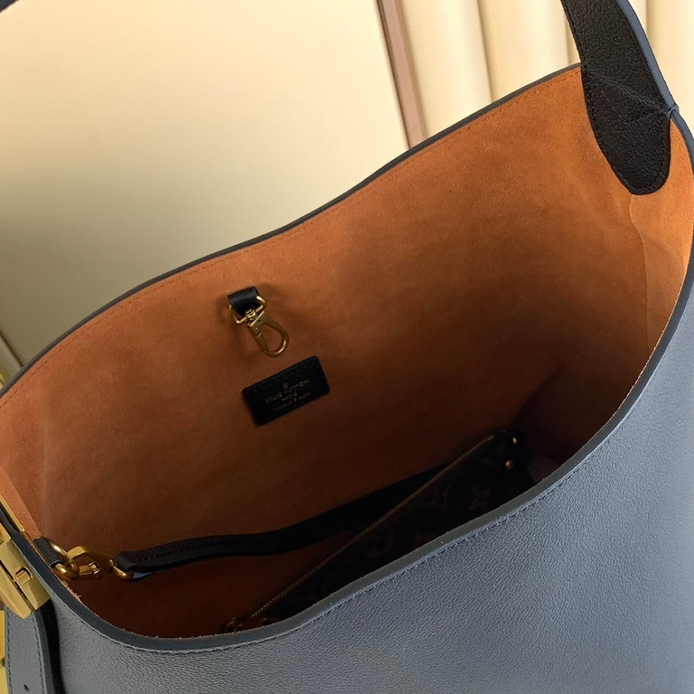 Anum Bags ln Luxury Bag --62361