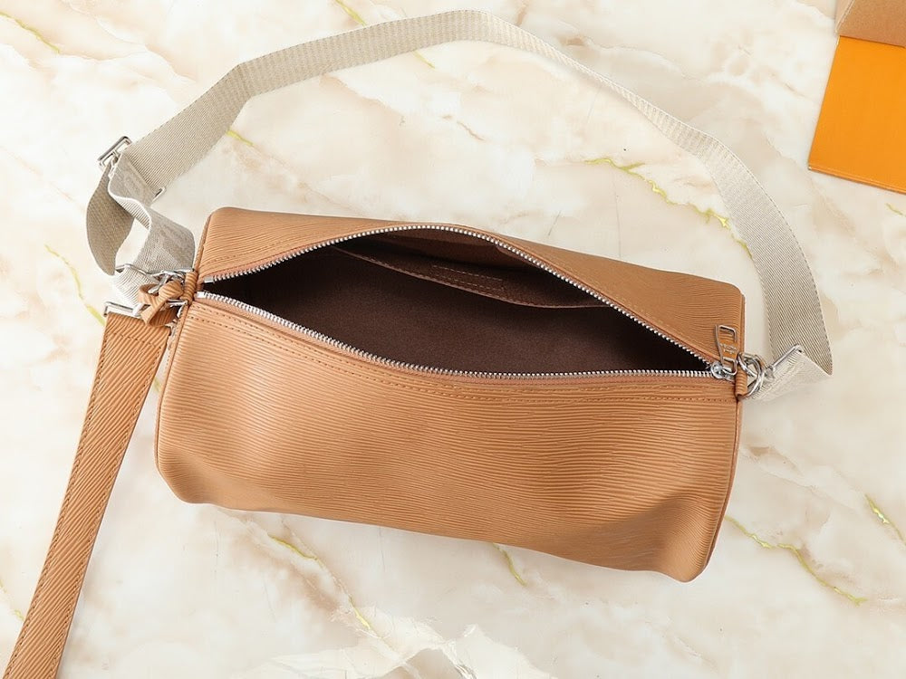 Anum Bags ln Luxury Bag --76446