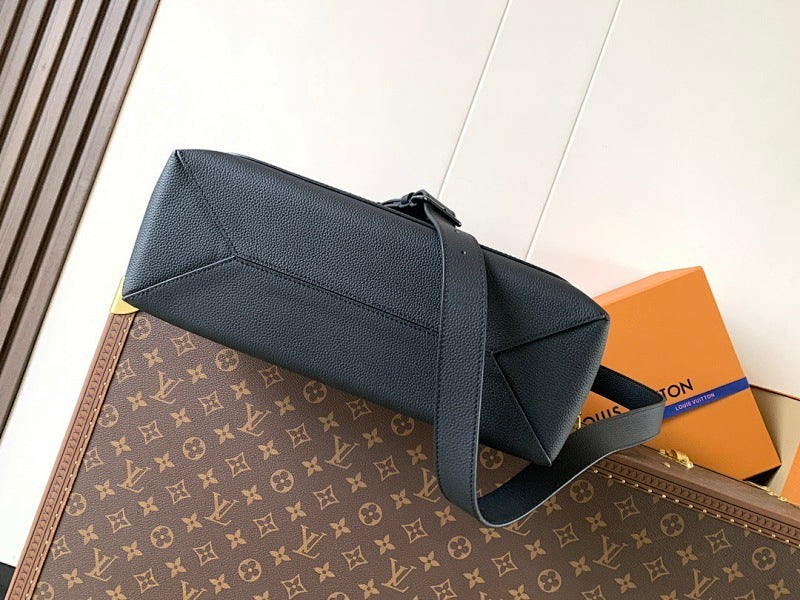 Anum Bags ln Luxury Bag --71577