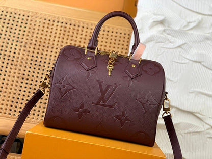 Anum Bags ln Luxury Bag --62020
