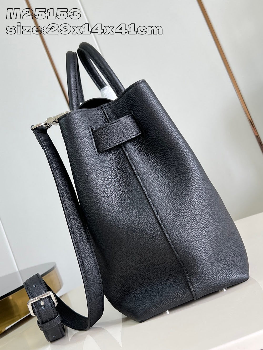 Anum Bags ln Luxury Bag --96499