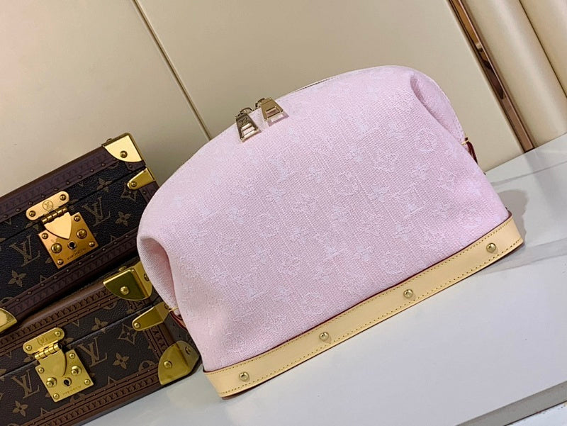 Anum Bags ln Luxury Bag --62732