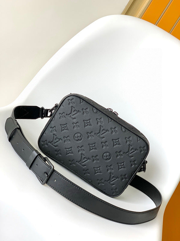 Anum Bags ln Luxury Bag --70846