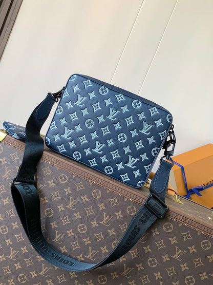 Anum Bags ln Luxury Bag --71614