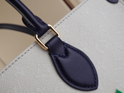 Anum Bags ln Luxury Bag --61087
