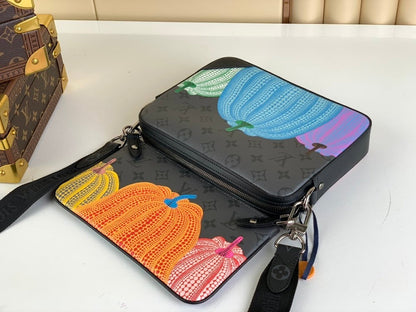 Anum Bags ln Luxury Bag --61510