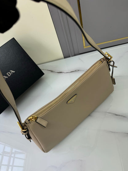 Anum Bags Pradn Luxury Bag --102562