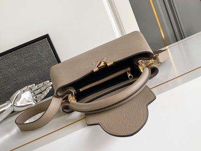 Anum Bags ln Luxury Bag --96822