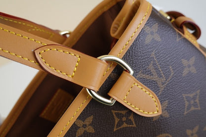 Anum Bags ln Luxury Bag --58947