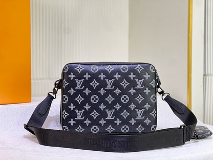 Anum Bags ln Luxury Bag --70467