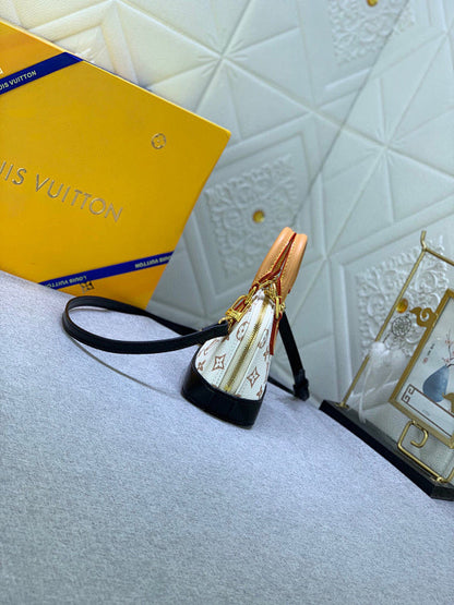 Anum Bags ln Luxury Bag --81406