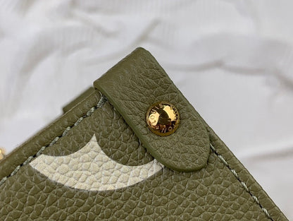 Anum Bags ln Luxury Bag --62057