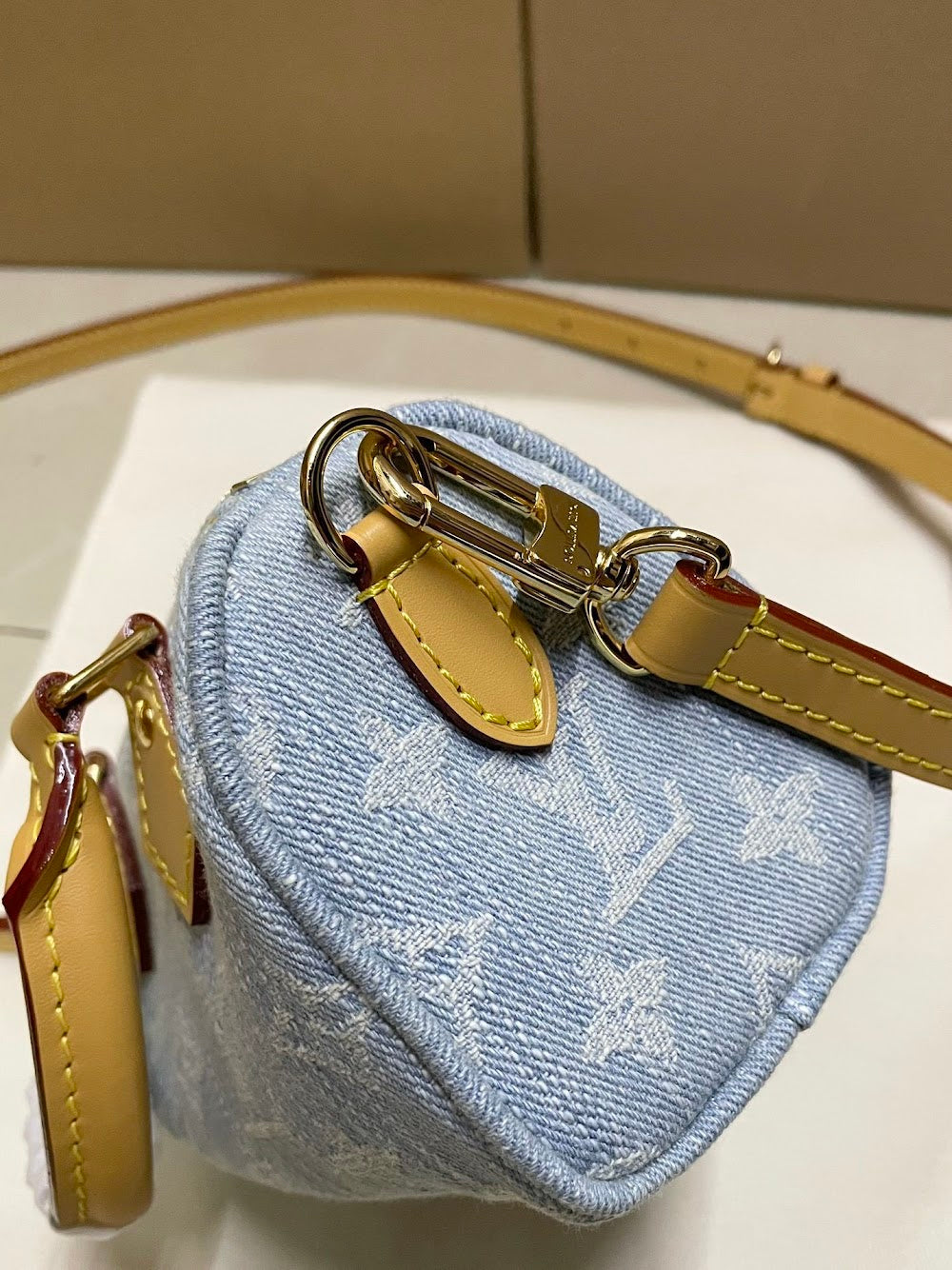 Anum Bags ln Luxury Bag --95998
