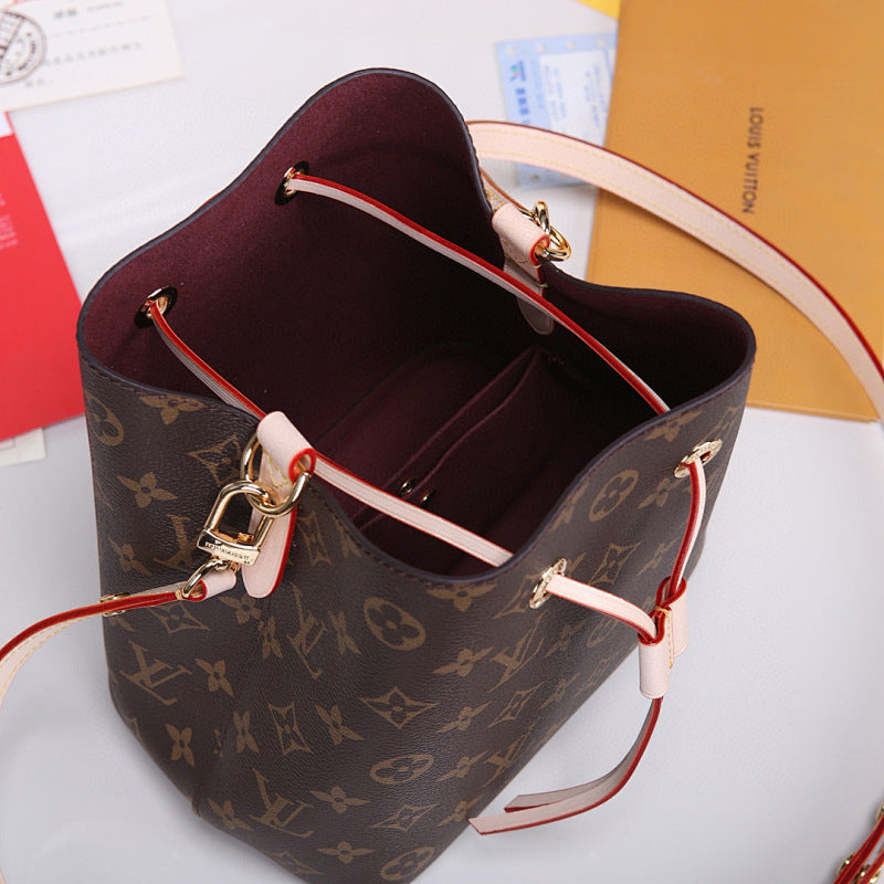 Anum Bags ln Luxury Bag --81470