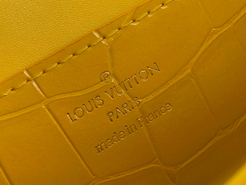 Anum Bags ln Luxury Bag --62651