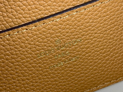 Anum Bags ln Luxury Bag --60584