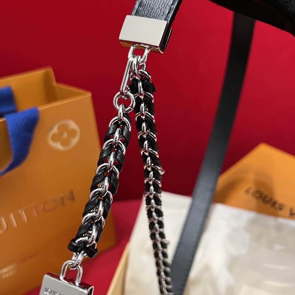 Anum Bags ln Luxury Belt --106532