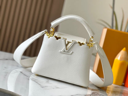 Anum Bags ln Luxury Bag --76112