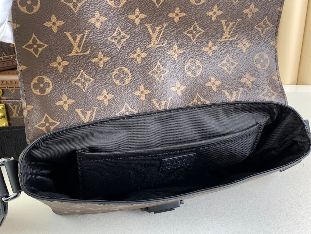 Anum Bags ln Luxury Bag --61967