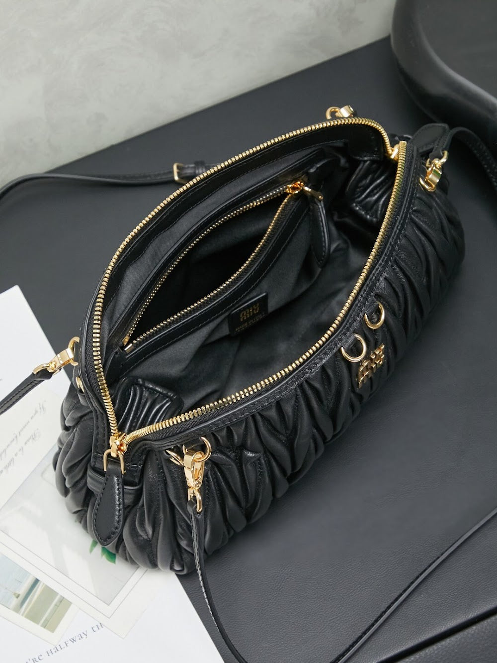 Anum Bags Miun Miun Luxury Bag --123167