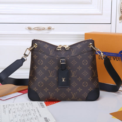Anum Bags ln Luxury Bag --81465