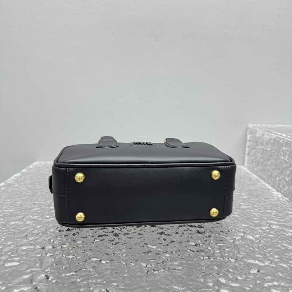 Anum Bags Miun Miun Luxury Bag --123428