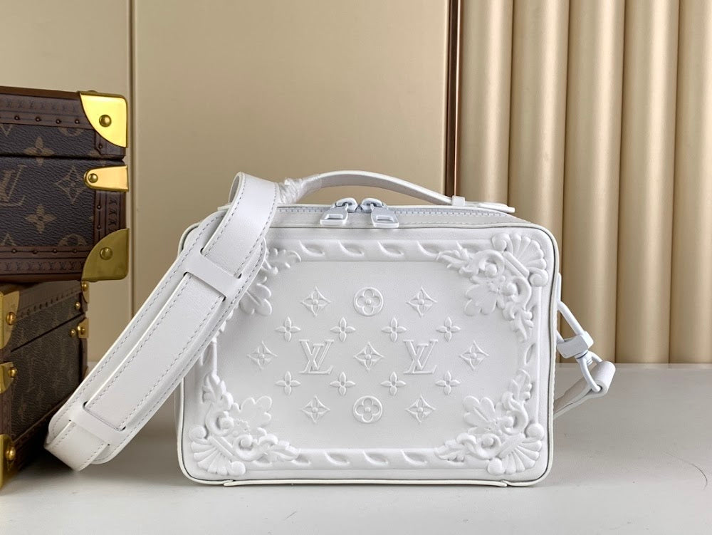 Anum Bags ln Luxury Bag --68151