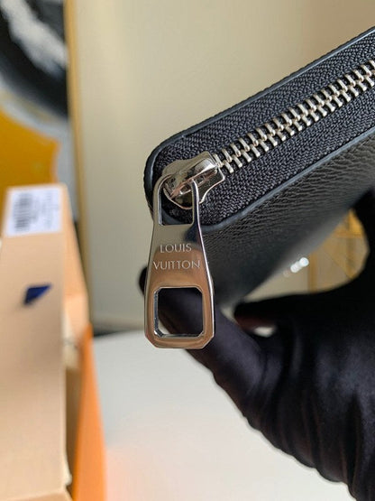 Anum Bags ln Luxury Bag --60723