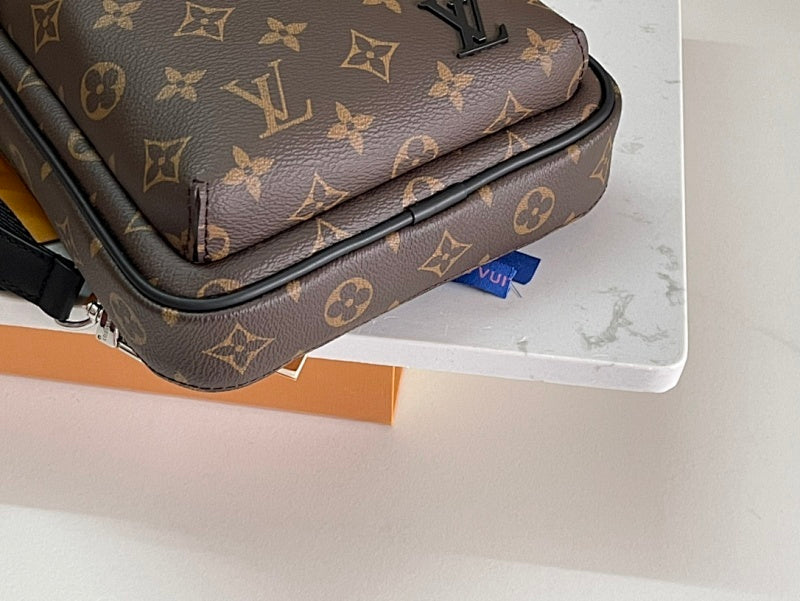 Anum Bags ln Luxury Bag --70371