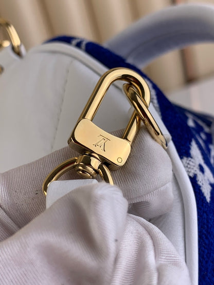Anum Bags ln Luxury Bag --61050