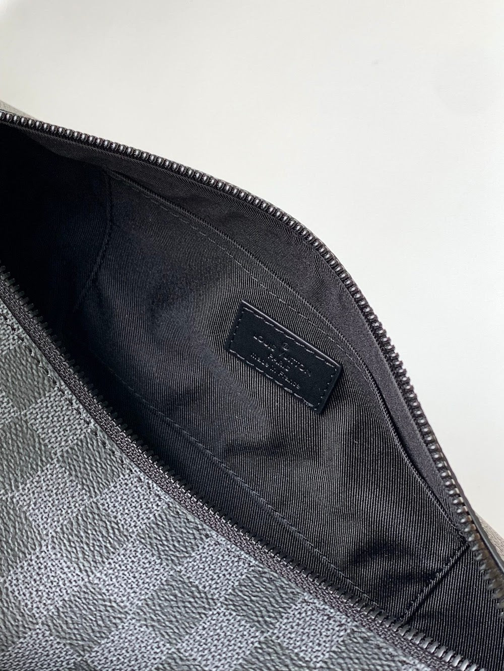 Anum Bags ln Luxury Bag --71501