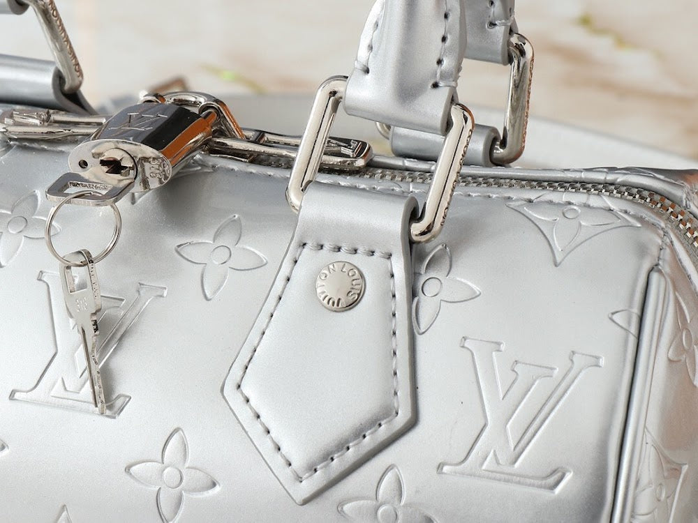 Anum Bags ln Luxury Bag --76545