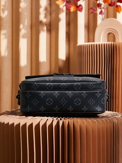 Anum Bags ln Luxury Bag --71433