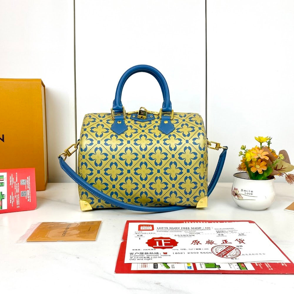 Anum Bags ln Luxury Bag --77692