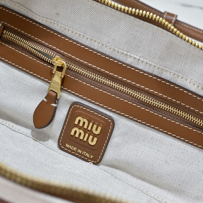 Anum Bags Miun Miun Luxury Bag --123643