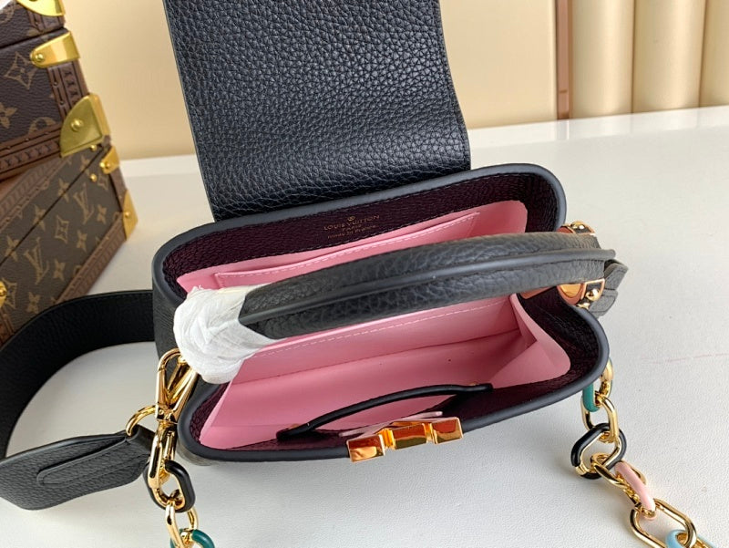 Anum Bags ln Luxury Bag --61518