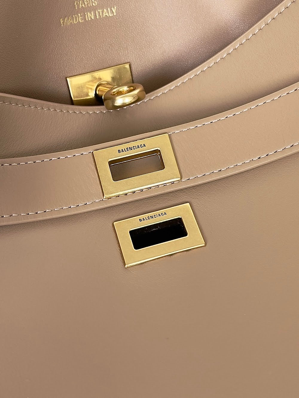 Anum Bags Balenciaga Luxury Bag --111712