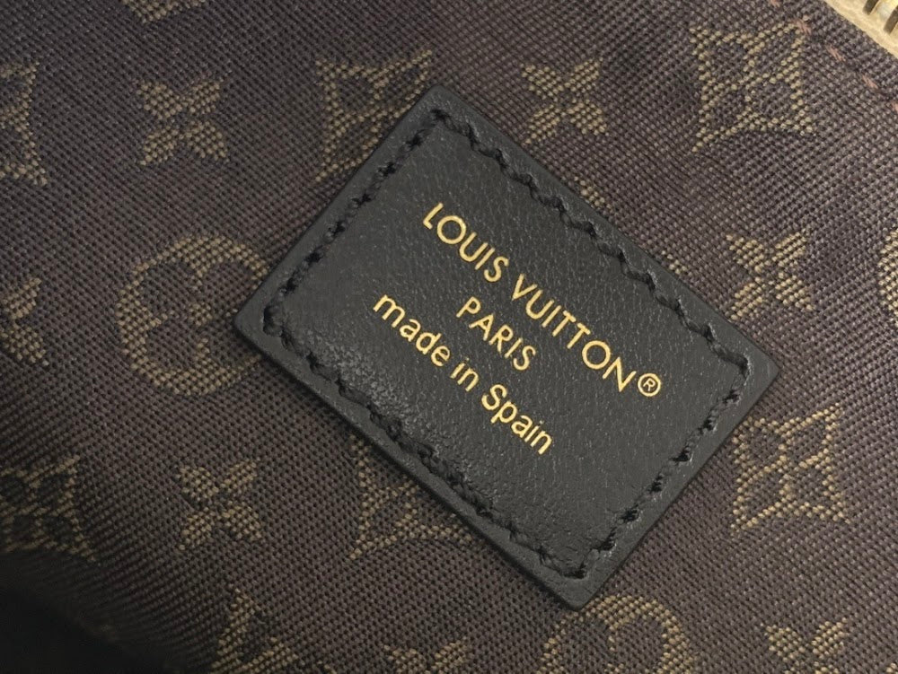 Anum Bags ln Luxury Bag --62731