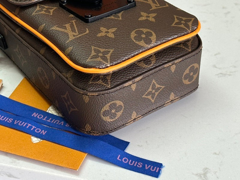 Anum Bags ln Luxury Bag --71632
