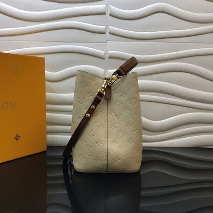 Anum Bags ln Luxury Bag --59047