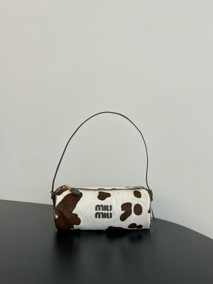 Anum Bags Miun Miun Luxury Bag --122840