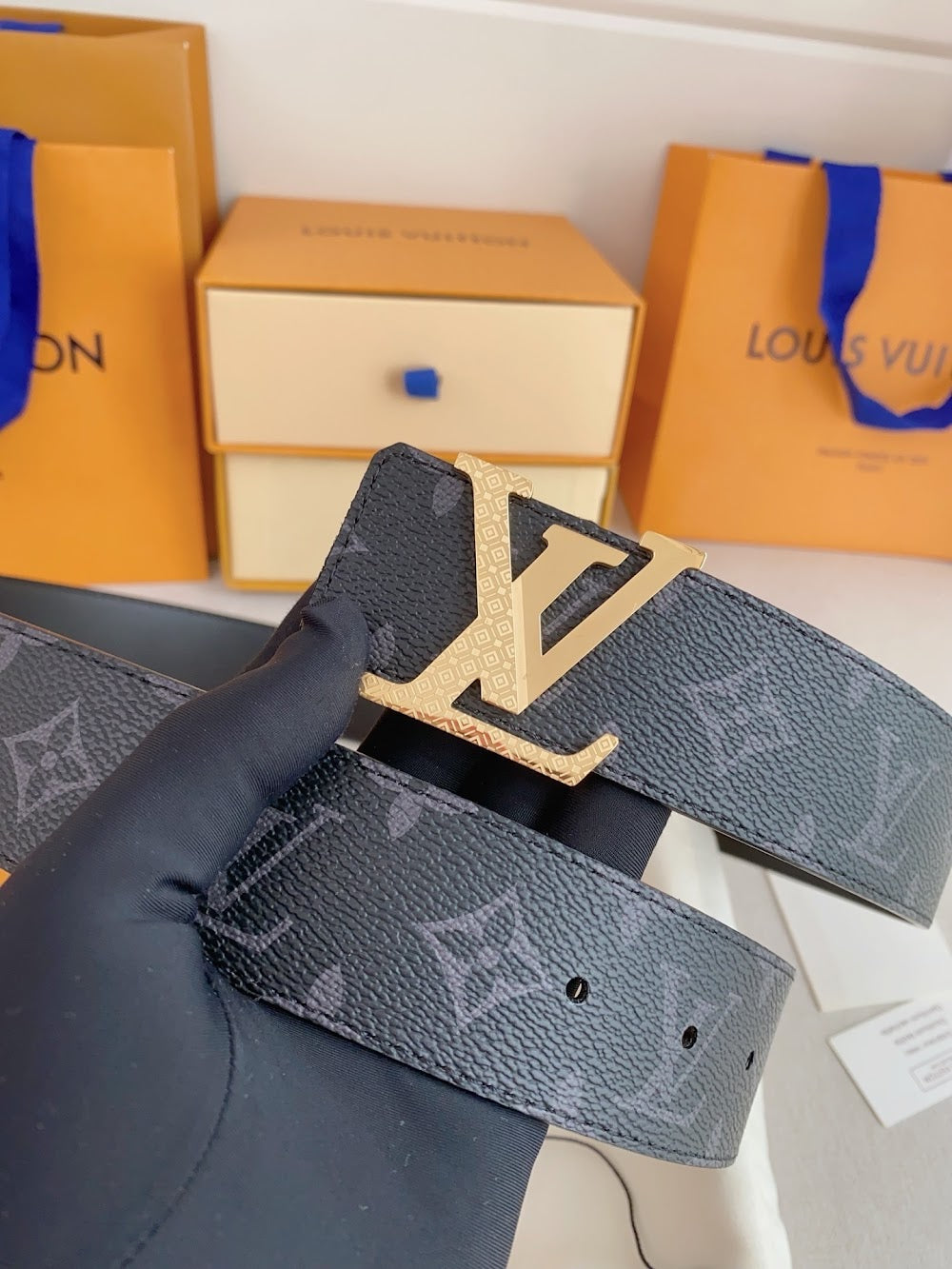 Anum Bags ln Luxury Belt --107471