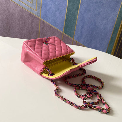 Anum Bags Detail
