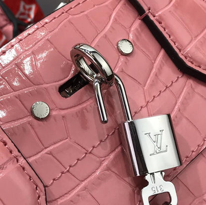 Anum Bags Detail