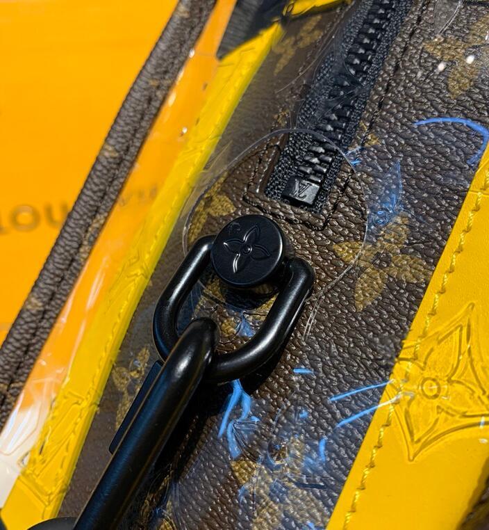 Anum Bags Detail
