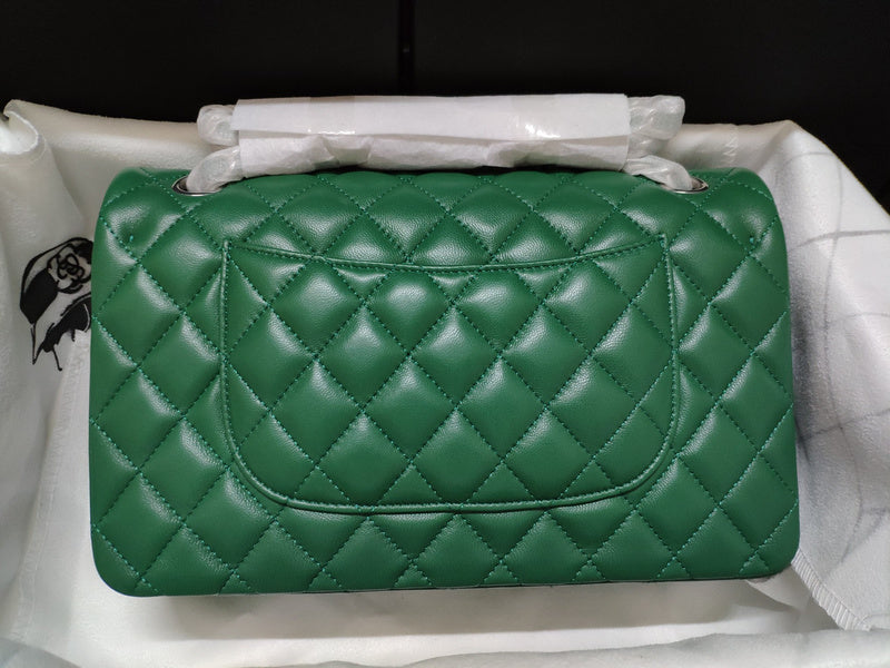 Anum Bags Detail