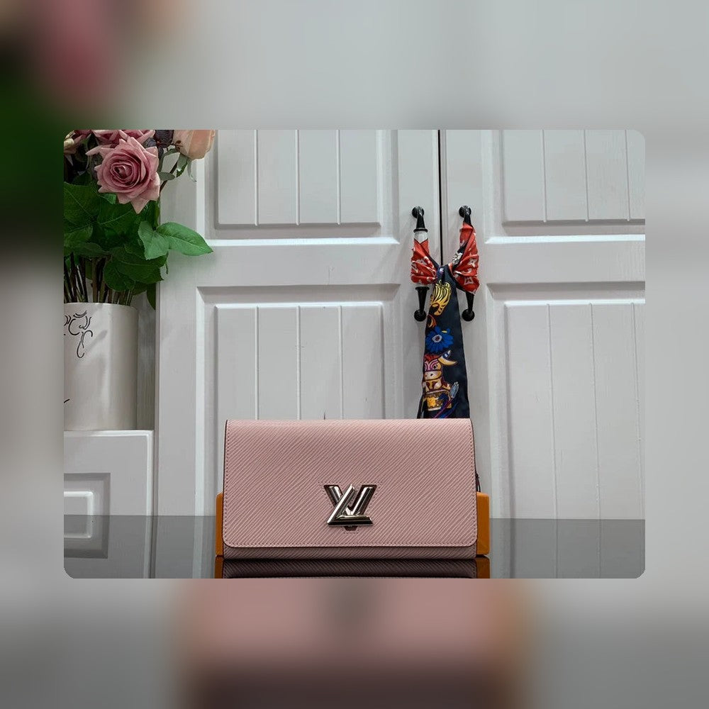 Anum Bags Detail